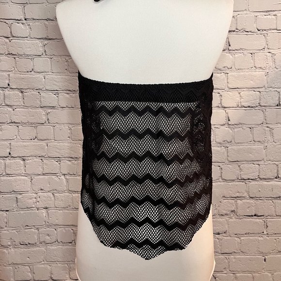 Crochet Black Halter Tankini Top (NWT) Medium - Picture 3 of 6